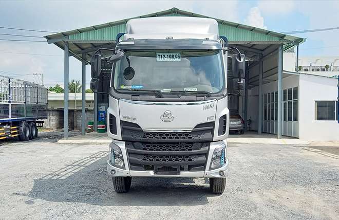 Xe Tải Chenglong M3 170Hp 1 chenglong m3 170 hp mui bat 1