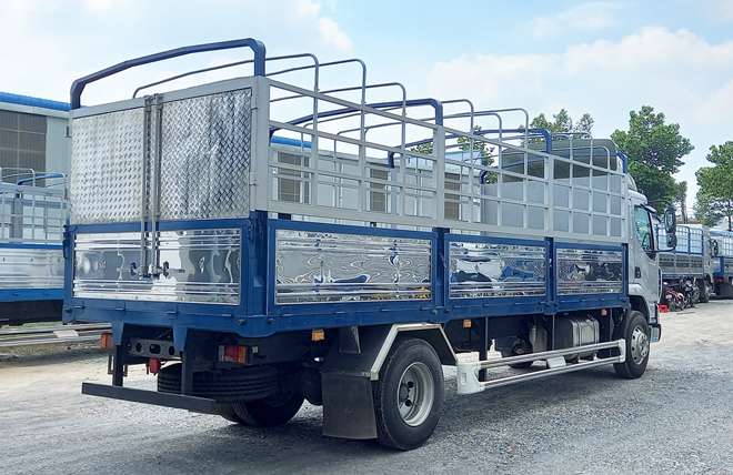 Xe Tải Chenglong M3 170Hp 3 chenglong m3 170 hp mui bat